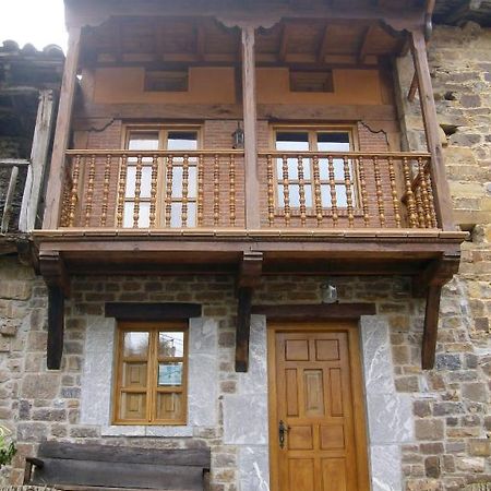 Penzion Casa Rural La Torre De Espinama Exteriér fotografie