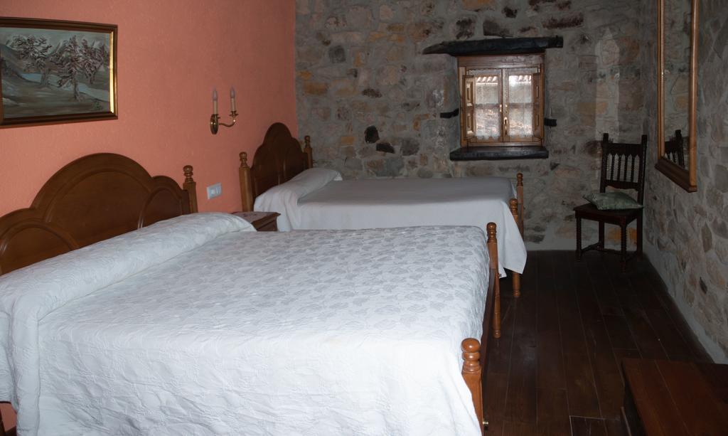 Casa Rural La Torre De Espinama Exteriér fotografie