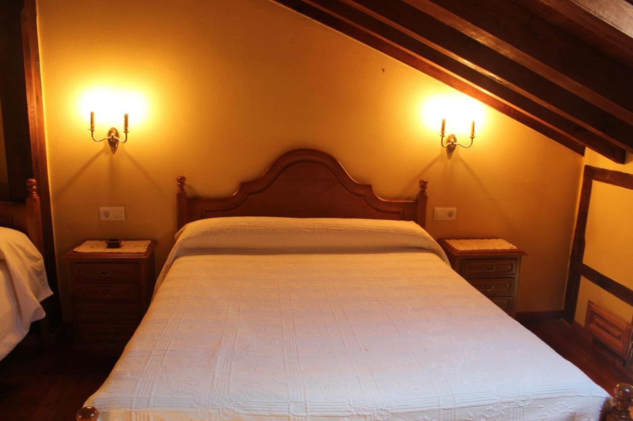 Casa Rural La Torre De Espinama Pokoj fotografie